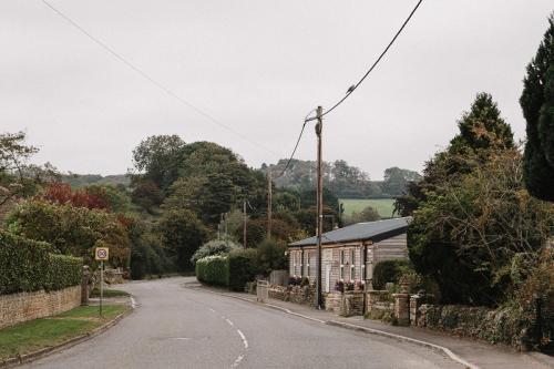 Towards Charlton Hill