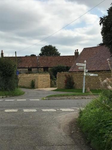 Towards Cathill Lane