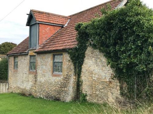 At Charlton Horethorne House.